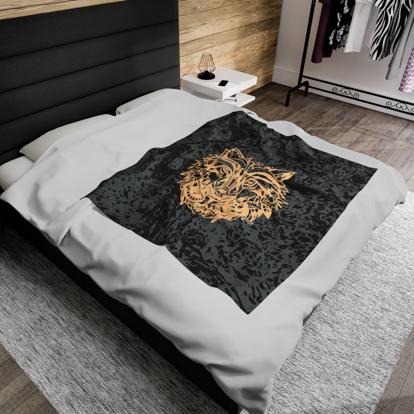 Wolf Velveteen Blanket